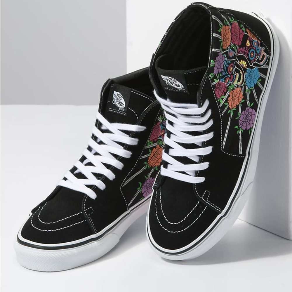 VANS Dia De Muertos Sk8 Hi Shoes NEW!